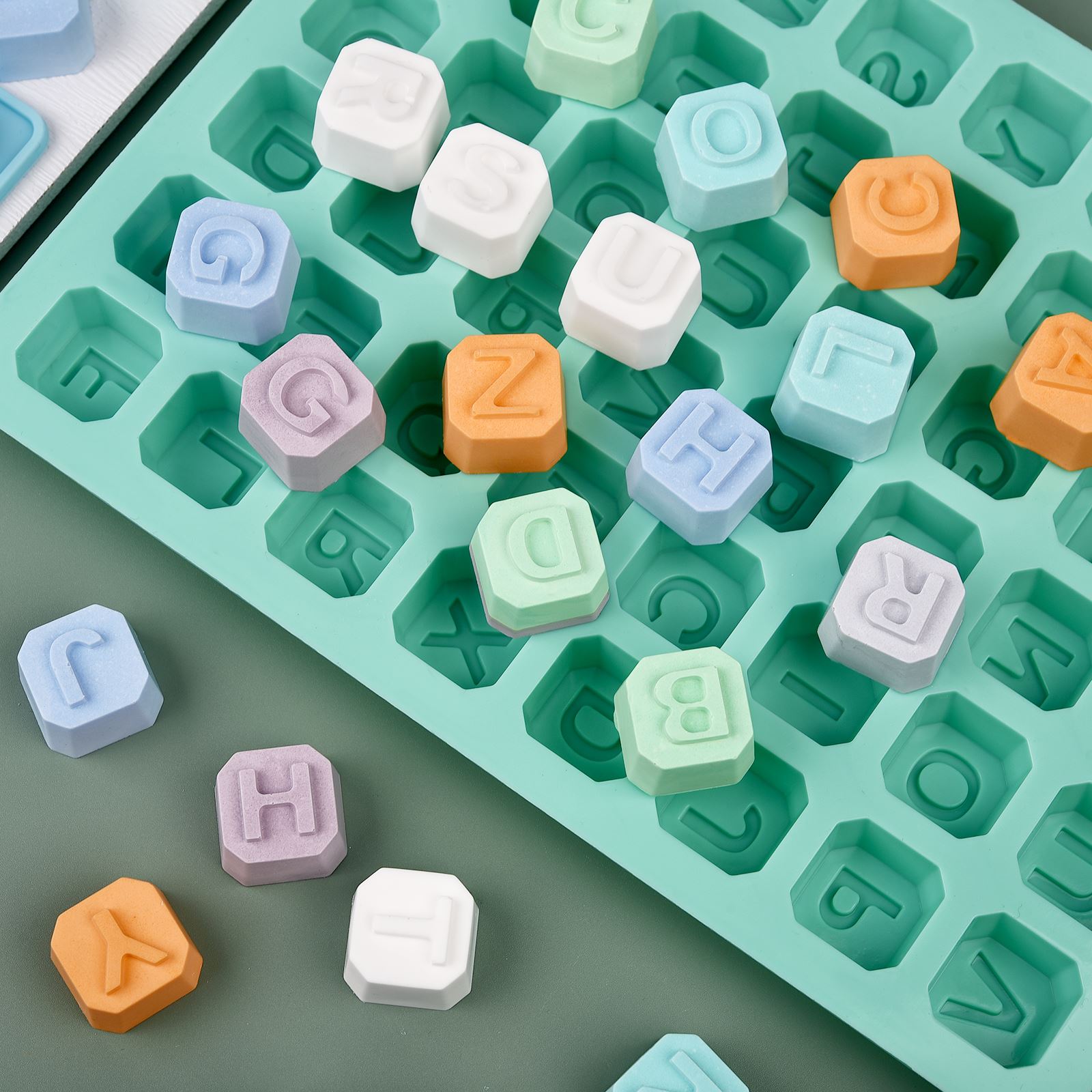 48-Buchstaben Enghish Alphabet – Soap Making Guide Bewertung und Preis