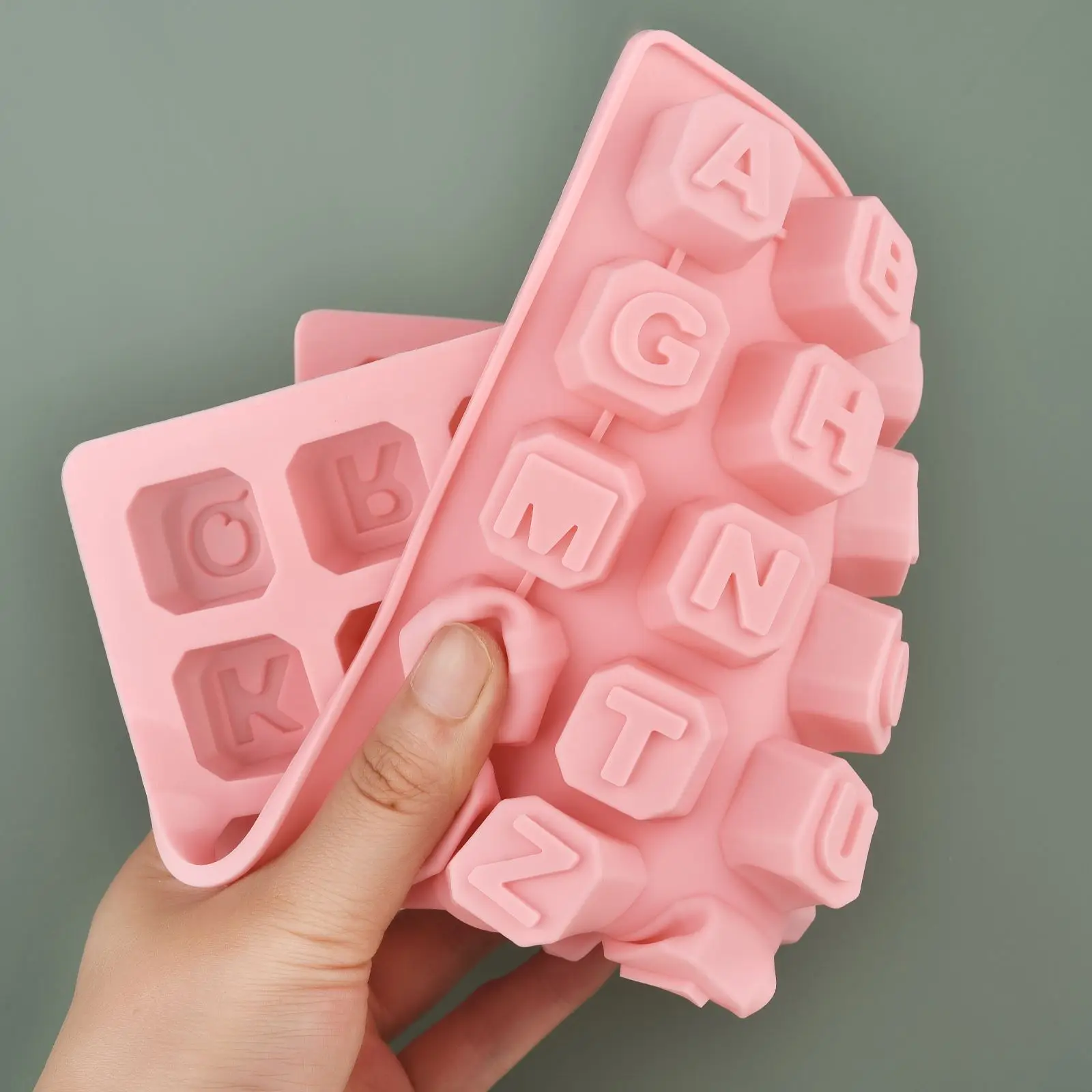 48-Buchstaben Enghish Alphabet – Soap Making Guide Bewertung und Preis